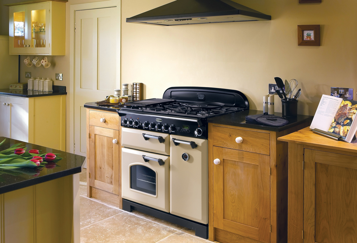 Depannage-Reparatton-Piano-de-Cuisson-Cuisinere-Falcon Depannage-Reparatton-Piano-de-Cuisson-Cuisinere-Falcon